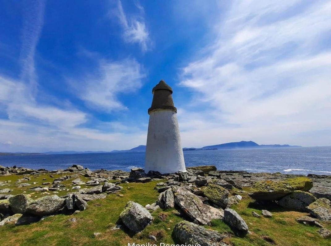 Seascape On The Edge Of Town: 4 Beds All Ensuite. Belmullet Dış mekan fotoğraf
